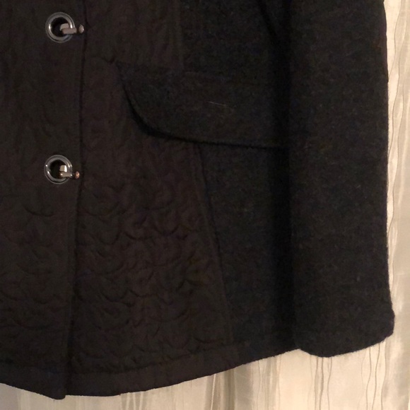 Women’s jacket - Picture 5 of 9